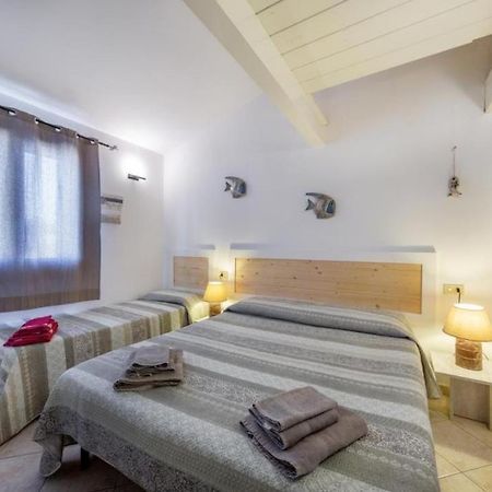 B&B Rotta Per Tavolara Loiri Porto San Paolo Exterior foto
