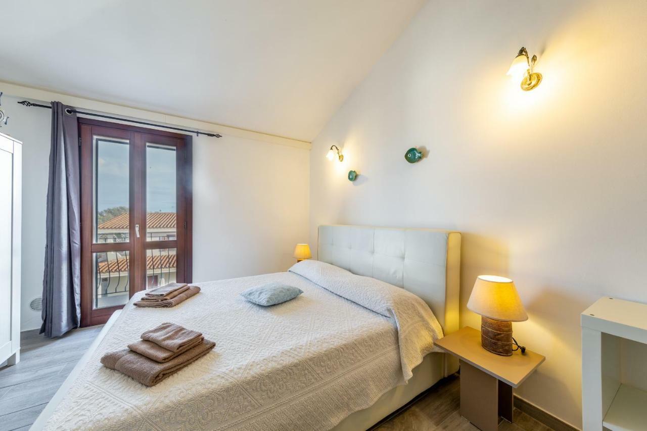 B&B Rotta Per Tavolara Loiri Porto San Paolo Exterior foto